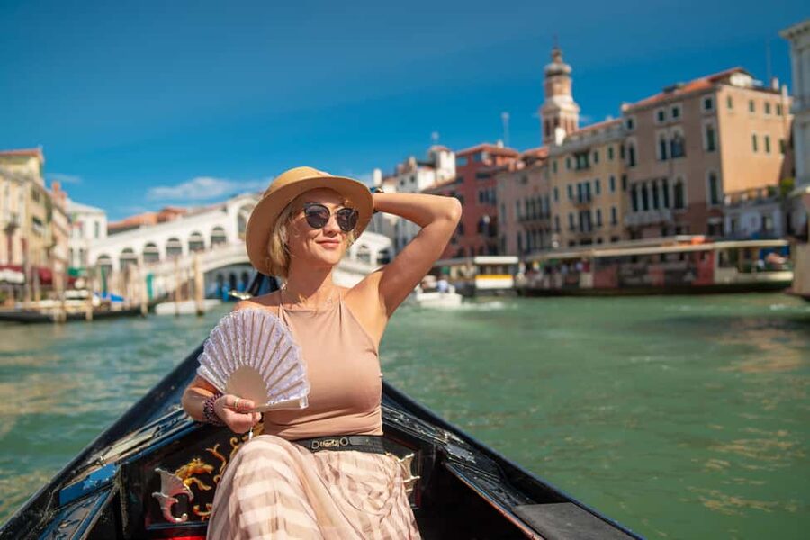 Venice: Off the Beaten Path Private Gondola Ride - Key things to know before you go