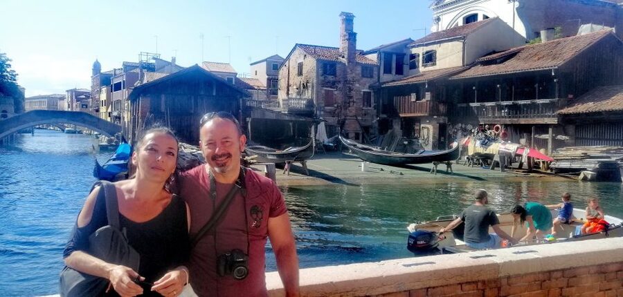 Venice: Off the Beaten Path Walking Tour - The pace: a 2-hour walk that still feels like Venice