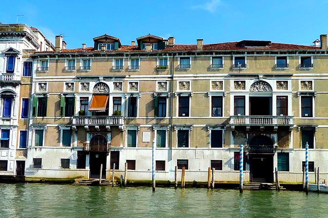 Venice Palazzo Mocenigo: History of Textile, Costume and Perfume - Value and price: is $18.52 worth it?