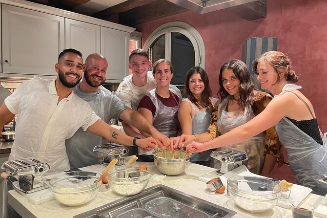 Venice: Pasta and Tiramisu Cooking Class - Key things to know before you go