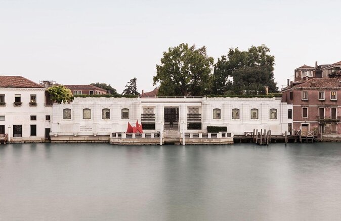 Venice: Peggy Guggenheim Museum Private Tour - Peggy Guggenheim Museum in Venice: Modern Art Without the Museum Stress
