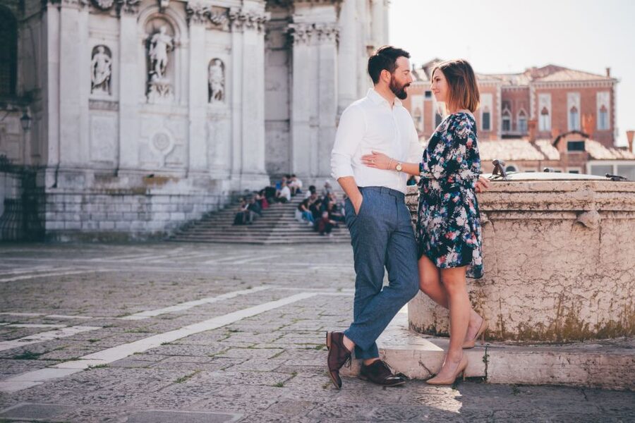 Venice: Personal Travel and Vacation Photographer Services - Meeting point and pacing: why this matters in real life