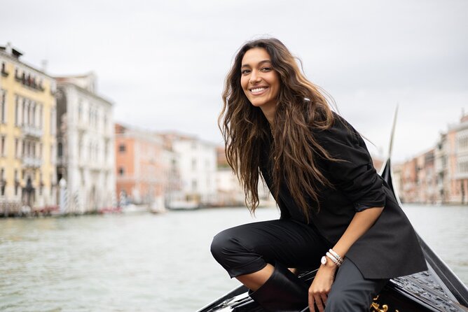 Venice Portrait Photoshoot - Making Memories - A 90-minute portrait session built around you