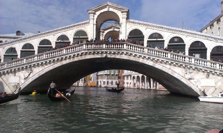 Venice: Private 2-Hour Walking Tour - Venice Lagoon and the Big Landmarks Thread