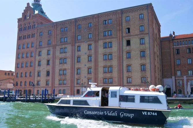 Venice: Private Boat Rental with Driver - Comfort and onboard expectations: what could make or break the ride