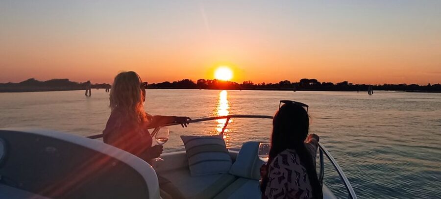Venice: private boat tour to Murano, Burano, Torcello - Private Group Value: Price, Group Size, and What You’re Actually Buying