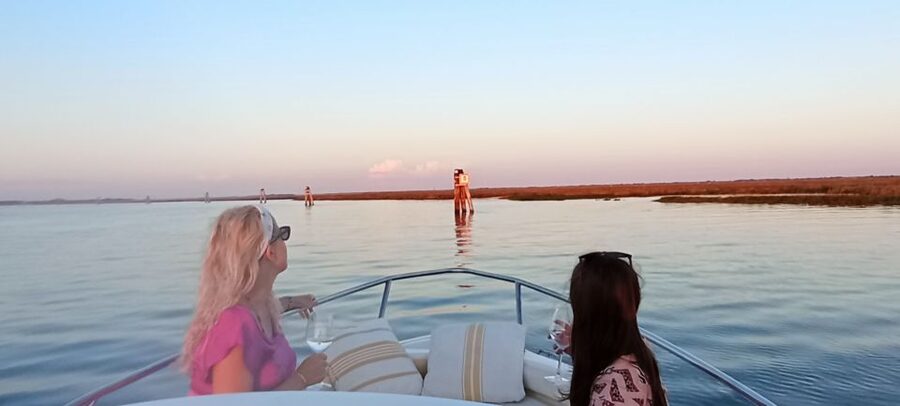 Venice: private boat tour to Murano, Burano, Torcello - Osteria L’Orto dei Mori: Easy In, Easy Out