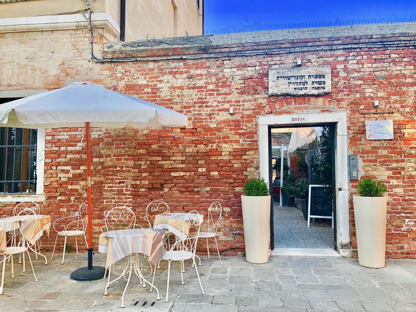 Venice: Private Cannaregio and Jewish Quarter Tour - Madonna dell’Orto Church: Tintoretto’s church and his burial place