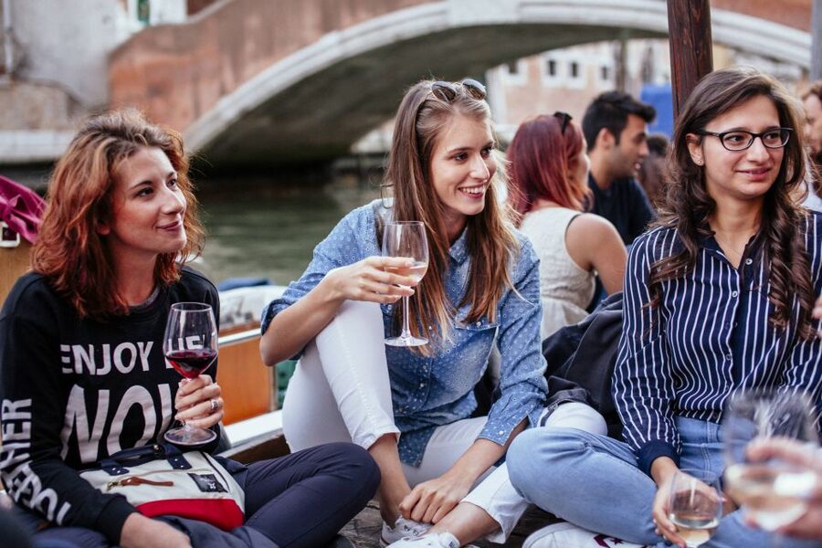 Venice: Private Evening Tour w/ Drinks & Bites in Cannaregio - Price and Value Math: Is $164.26 a Good Deal?