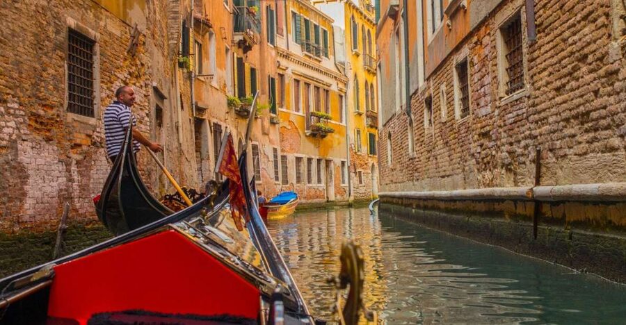 Venice: Private Gondola Tour - Entering the Ride Near St. Mark’s: Quick, Central, and Easier Than You Think