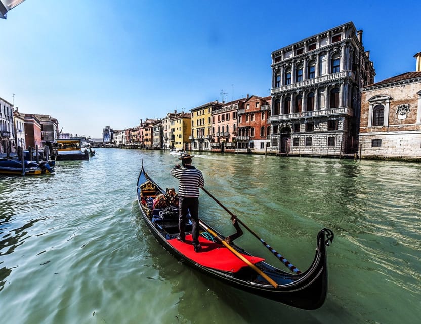 Venice: Private Grand Canal Gondola Ride from Rialto - Grand Canal glide: the classic route, without the crowd crush