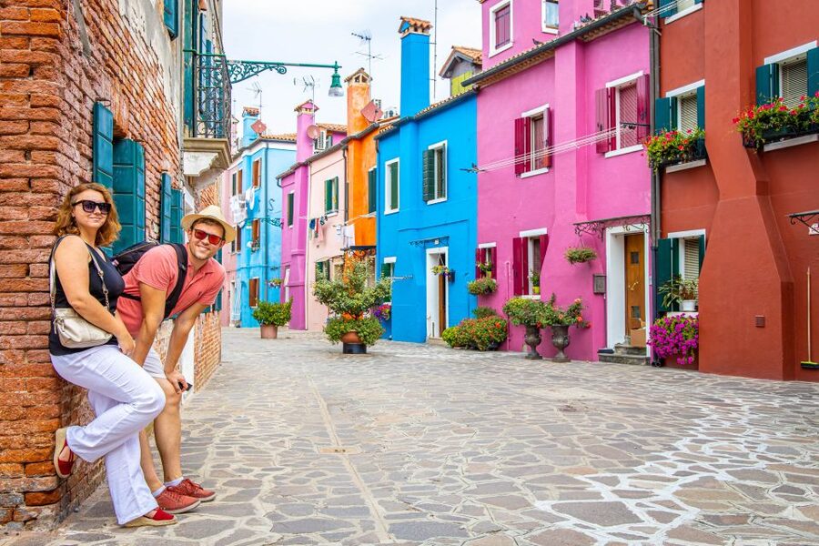 Venice: Private Local Highlights & Hidden Gems Tour - Timing and logistics: durations, walking rhythm, and rain-ready planning