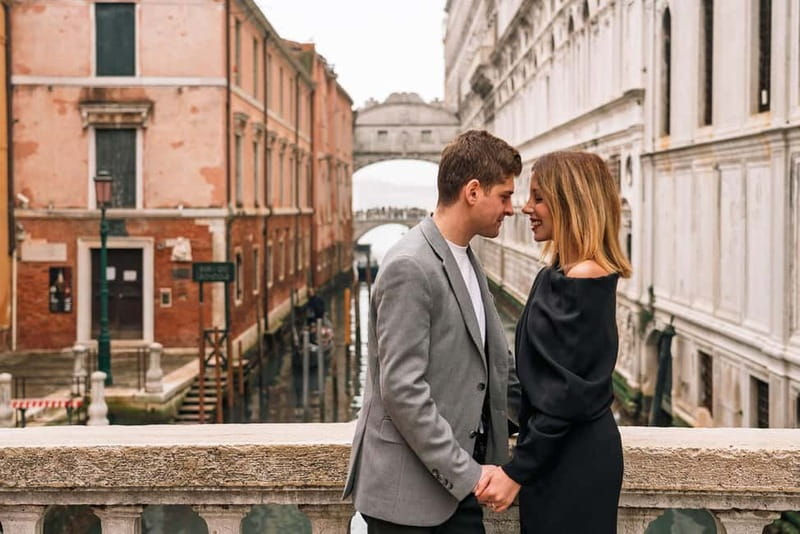 Venice private photo shoot with a local photographer! - What Photos You’ll Receive (and Why It’s a Good Deal)