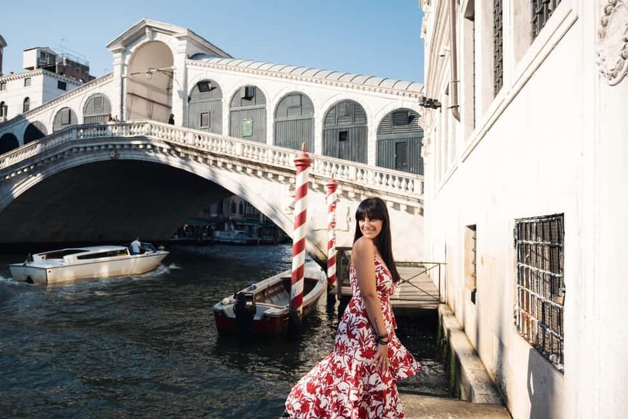 Venice: Private Professional Photoshoot - Rialto Bridge - Key highlights worth caring about