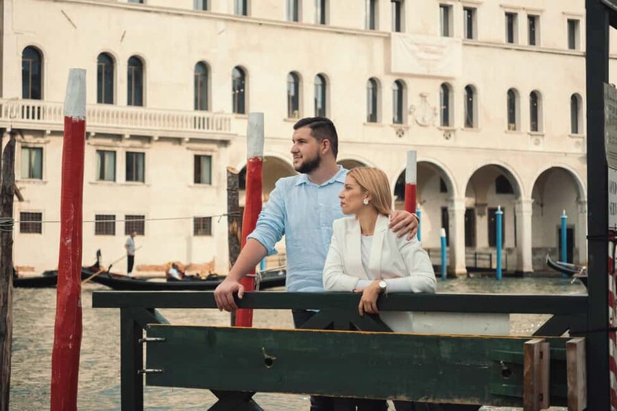 Venice: Private Professional Photoshoot - Rialto Bridge - Who this photoshoot is best for (and who should think twice)