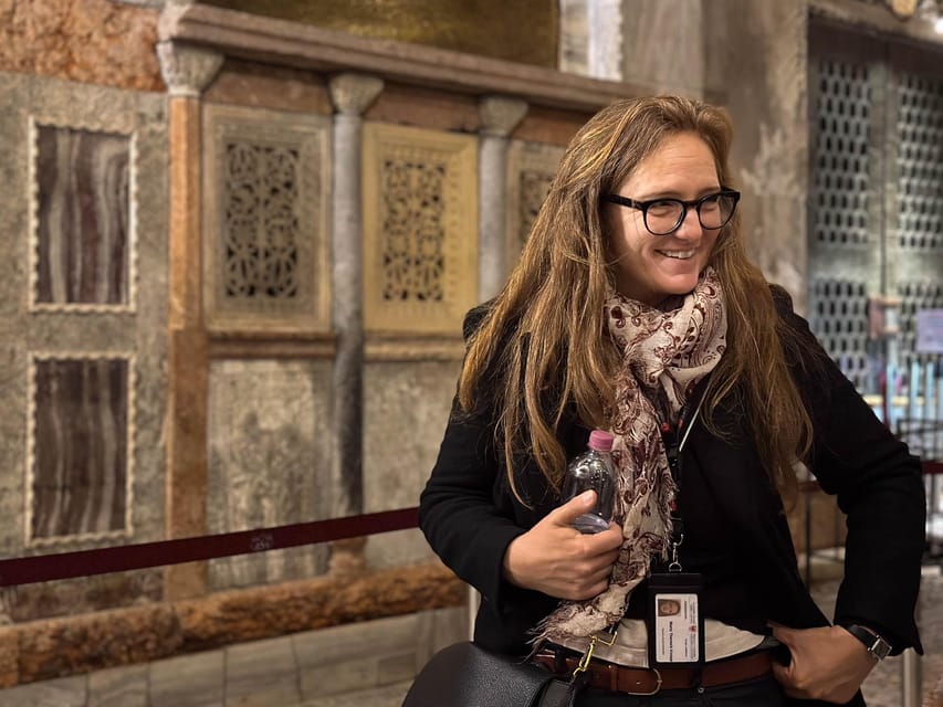 Venice: Private Tour with Doge's Palace, St. Mark's, Gondola - Piazza San Marco and St Mark’s Basilica: Terrace Views Instead of Full Interior