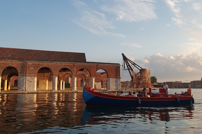 Venice: Relaxing Sunset Ride aboard old fishing boat - Food and wine, plus the gentle pace that makes it worth doing