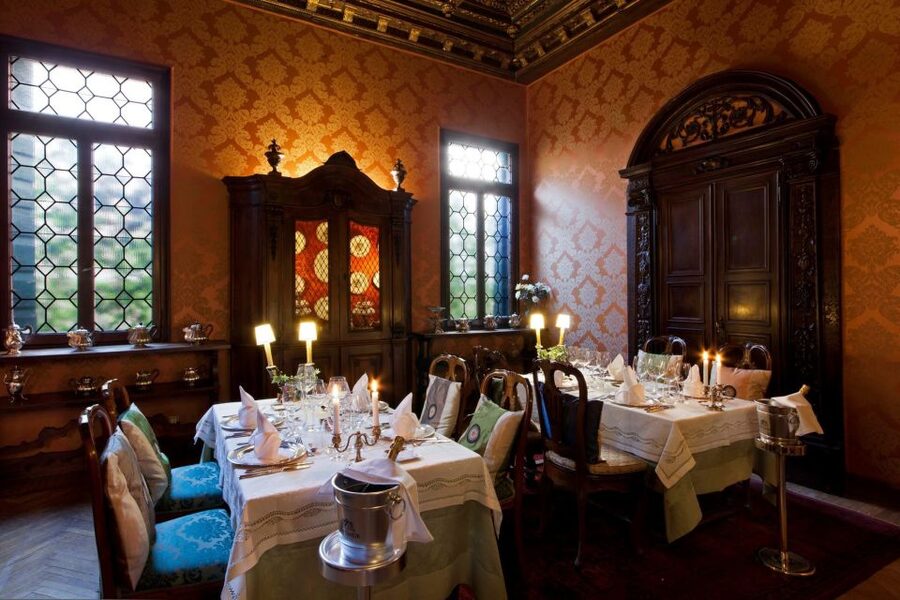 Venice: Romantic Palace Dinner and Private Gondola Ride - Should You Book This Venice Palace Dinner and Private Gondola Ride?