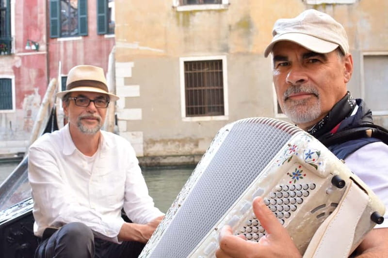 Venice: Romantic Shared Gondola Serenade on the Grand Canal - Key points before you go