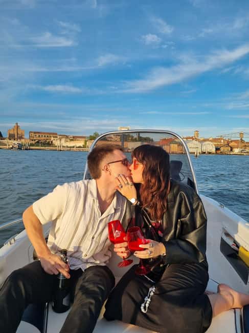 Venice: Romantic sunset cruise on the Venice lagoon - Key moments that make this cruise worth your time