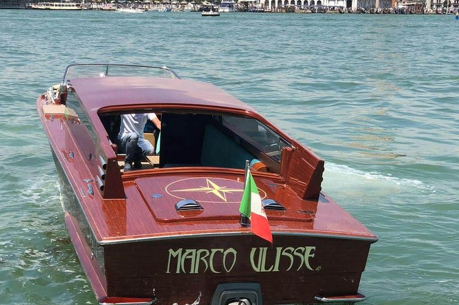 Venice S.Lucia Station to Venice Hotels or viceversa - Private water taxi from Santa Lucia: the practical Venice upgrade