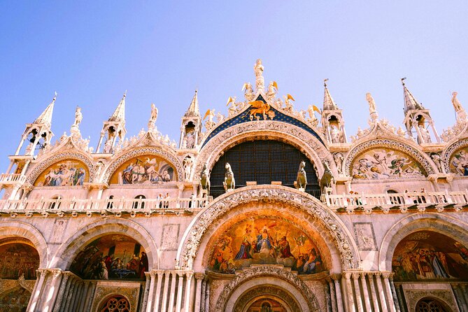 Venice Saint Mark Basilica Skip the Line Tickets - Picking up your skip-the-line ticket near St Mark’s Square