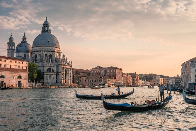 Venice Scavenger Hunt and Highlights Self Guided Audio Tour - Santa Maria Gloriosa dei Frari: basilica focus without entrance pressure