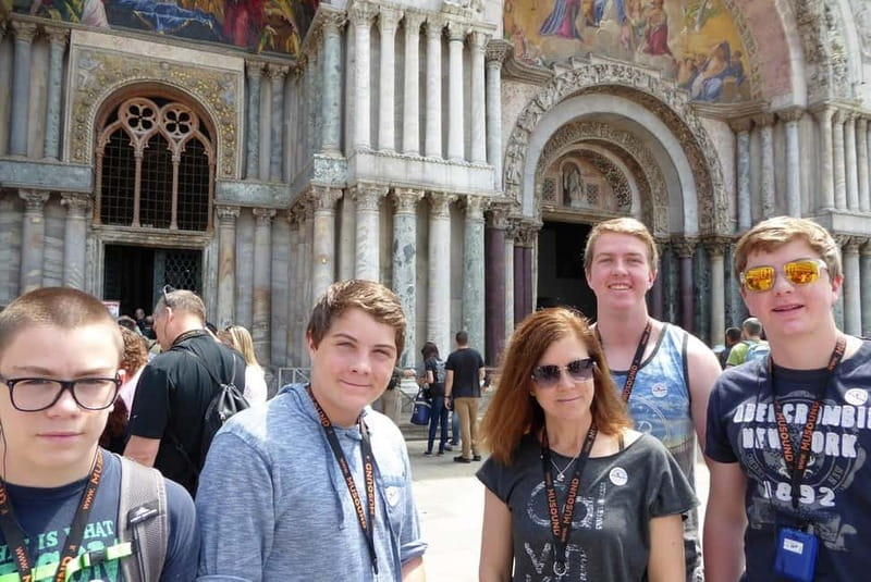 Venice : Secret Venice Walk, Artisan Alleys & Hidden Stories - Campo Santa Maria Formosa and Campo Santi Giovanni e Paolo