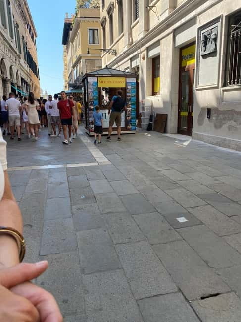 Venice : Secret Venice Walk, Artisan Alleys & Hidden Stories - The Mercerie street stroll, from San Marco toward Rialto