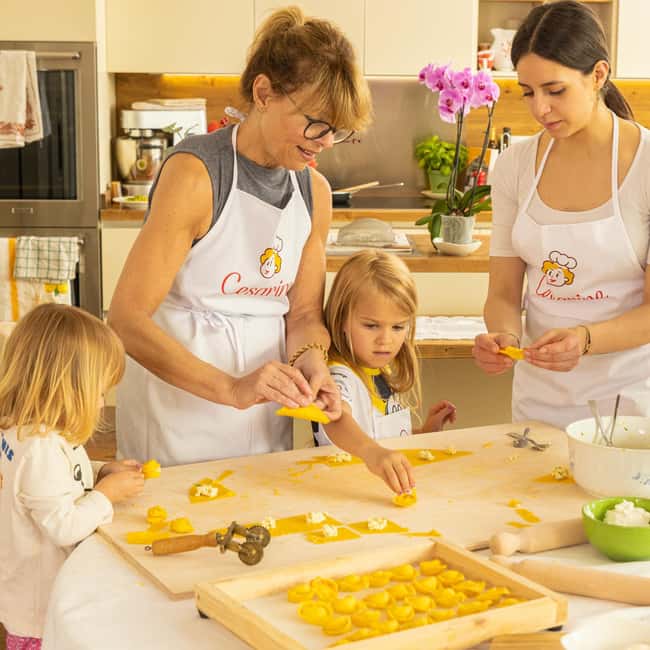 Venice: Share Your Pasta Love in a Local’s Home - Wine, Espresso, and the Meal You Built