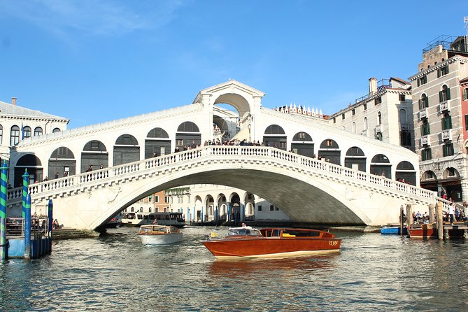 Venice Shared Arrival Transfer: Marittima Cruise Port to Central Venice - Choosing Your Drop-Off: San Marco, Rialto, or Piazzale Roma