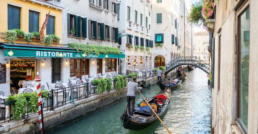 Venice: Shared Gondola Ride through the Lagoon City - Price and Value: What $48 Buys You (and What It Doesn’t)