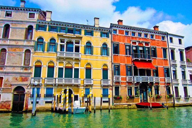 Venice Sightseeing Walking Tour for Kids and Families - Start at Campo San Zaccaria, not the loudest crowd