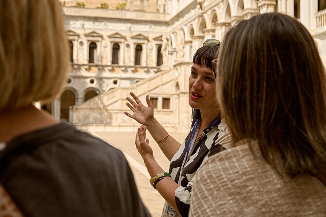 Venice Skip lines at Doge's & St. Mark's with Exclusive Sky Walk - Bridge of Sighs: The Name Fits the Story