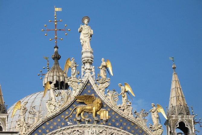 Venice Skip the Line Saint Mark's Basilica and Doge's Palace Private Tour - The basilica dress code and bag rules that can trip you up