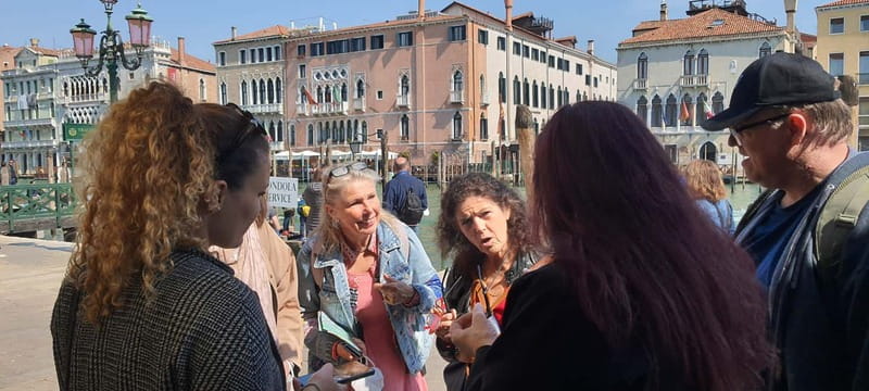 Venice: Small Group Walking Tour of Most-Famous Sites - San Pantalon: the ceiling masterpiece and the unfinished facade contrast