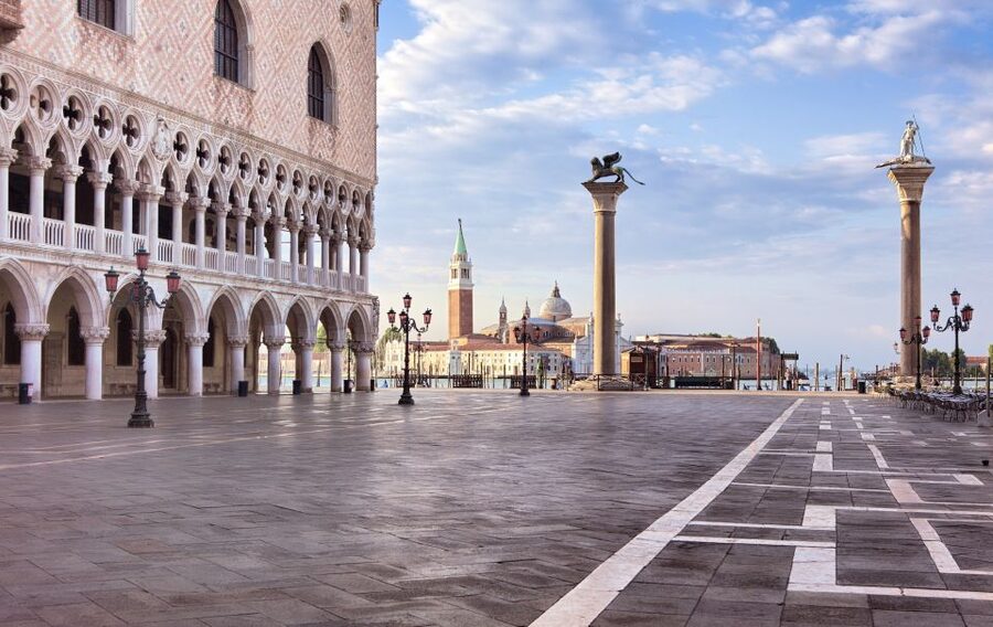Venice: St Mark’s Basilica and Doge’s Palace Private Tour - Priority entrance to St. Mark’s Basilica: mosaics, altars, and practical rules