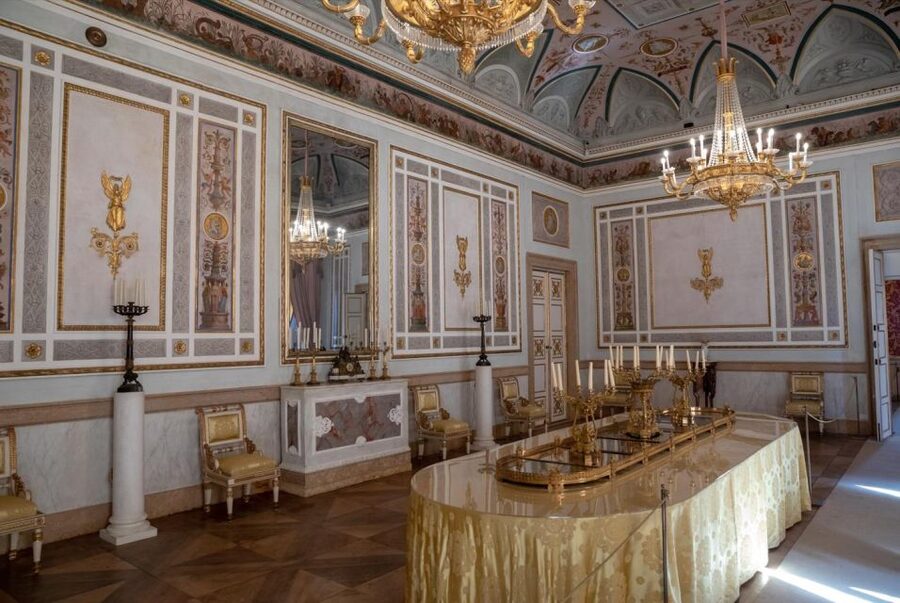 Venice: St. Mark's Basilica, Doge's Palace and Glass Factory - St. Mark’s Square Meeting Point and the “Be On Time” Reality