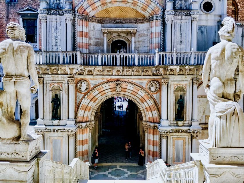 Venice: St Mark's Basilica, Doge's Palace, and Gondola Ride - Should you book this St Mark’s Basilica, Doge’s Palace, and gondola tour?