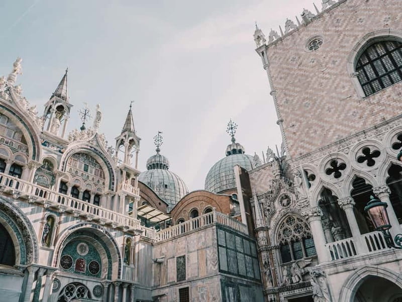 Venice: St. Mark's Basilica, Doge's Palace & Bridge of Sighs - Meeting point and pacing: how the 1–2.5 hours typically feels