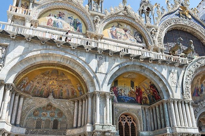 Venice: St.Mark's Basilica & Doge's Palace Tour with Tickets - St. Mark’s Square First: where the tour starts to make sense