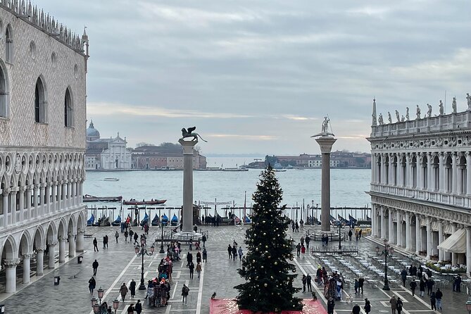 Venice: St.Mark's Basilica & Doge's Palace Tour with Tickets - St. Mark’s Basilica: the Church of Gold, timed and practical