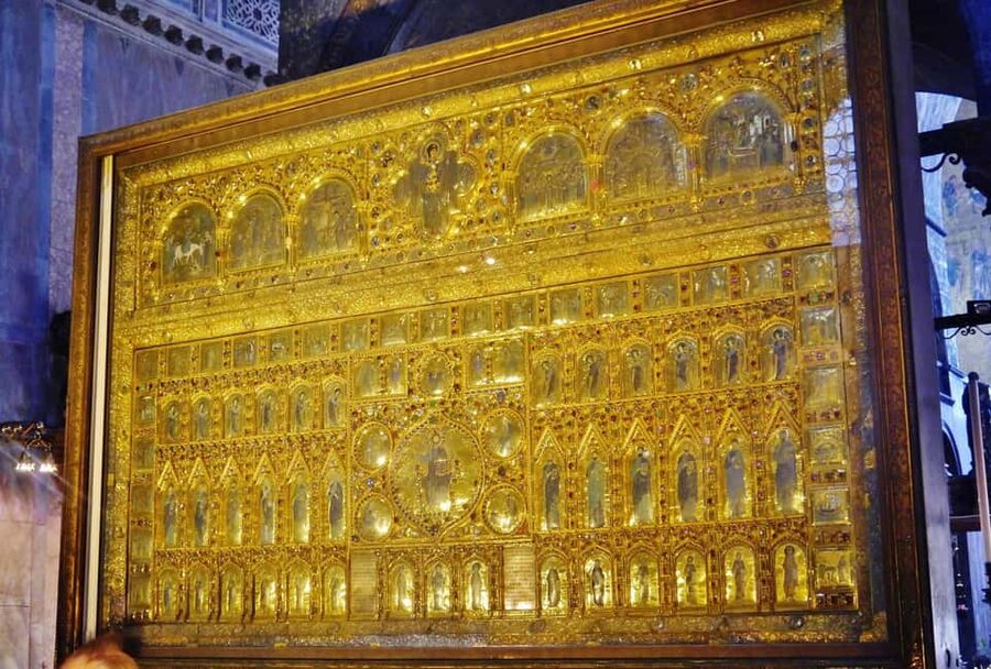 Venice: St Mark's Basilica Entry Ticket with Audio Guide App - Key Things You’ll Notice Fast