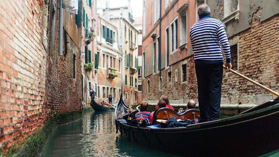 Venice: St. Mark's Basilica Guided Tour & Gondola Ride - St. Mark’s Basilica Skip-the-Line: What You’ll Actually Experience Inside