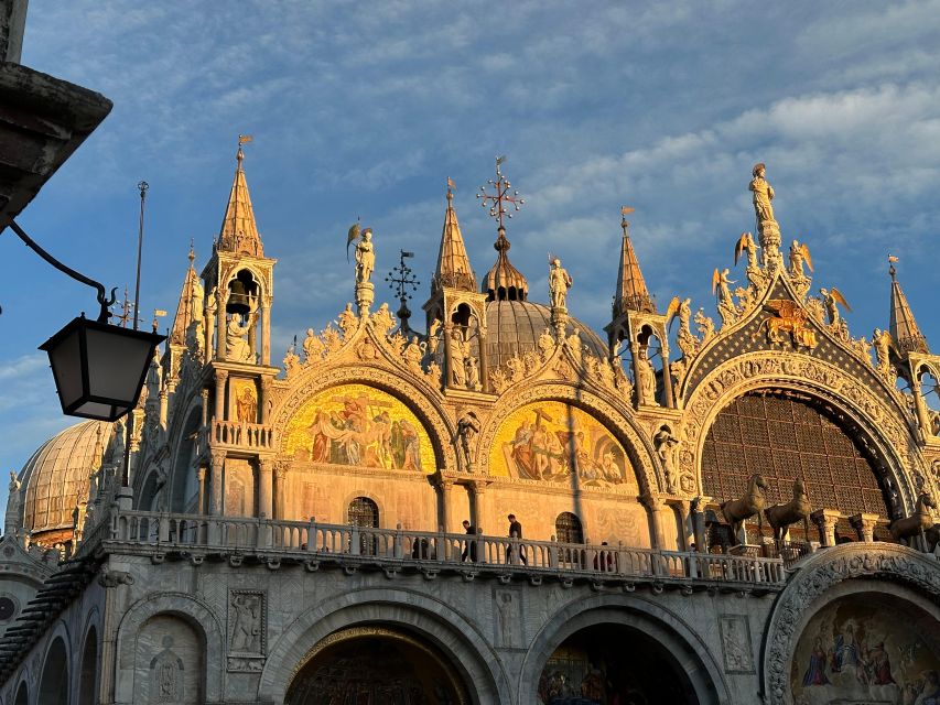 Venice: St Mark’s Basilica Priority Entry, Host & Audioguide - Meet-Up Point and Timing: How to Start Smoothly