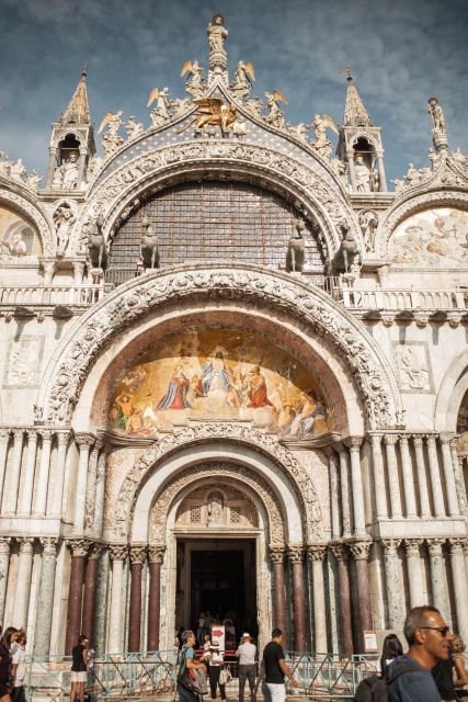 Venice: St. Mark's Basilica Skip-the-Line Entry & Audioguide - Optional terrace and museum access: what to choose