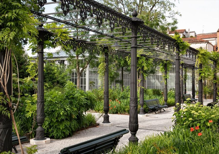 Venice: St. Mark's Square Royal Gardens Light Lunch - Key highlights to know before you go