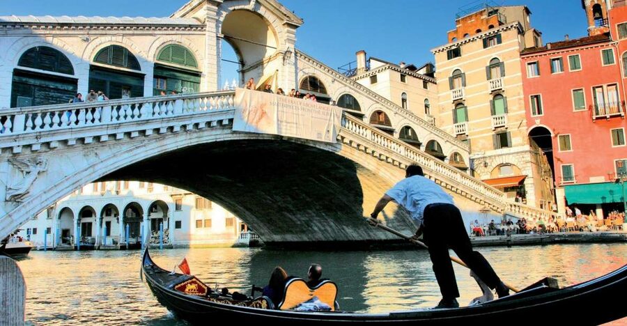 Venice: St. Mark's, Walking Tour and Gondola Combo - Walking St. Mark’s Square to Rialto: More Than the Usual Highlights