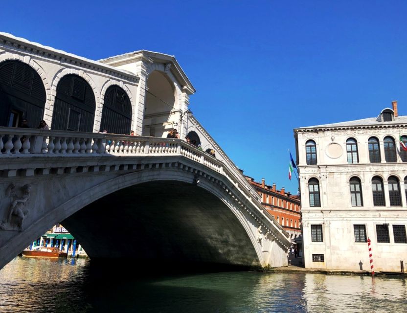 Venice: St. Mark's, Walking Tour and Gondola Combo - Gondola Time: 30 Minutes on Small Canals (No Commentary)