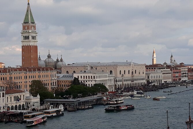 Venice St Marks Basilica, Audioguide & Hosted entry optional Doge - Audioguides in real life: English help, but bring your own headphones